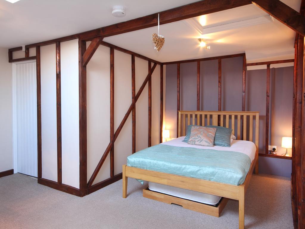 Milcombe Horse & Groom Inn חדר תמונה