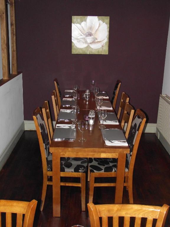 Milcombe Horse & Groom Inn מראה חיצוני תמונה